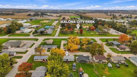 1109 E Place Kalona IA 52247