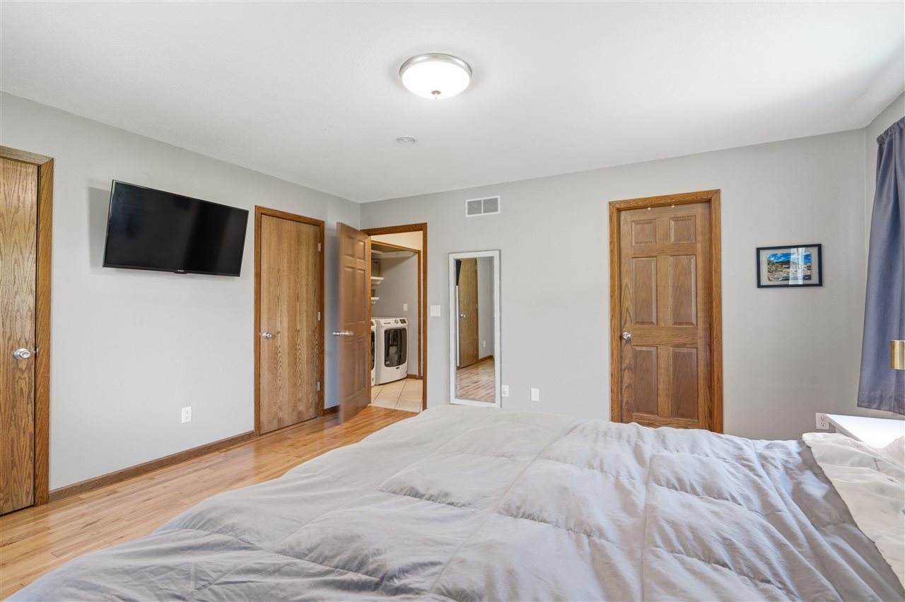 1442 Valley View Drive Coralville IA 52241