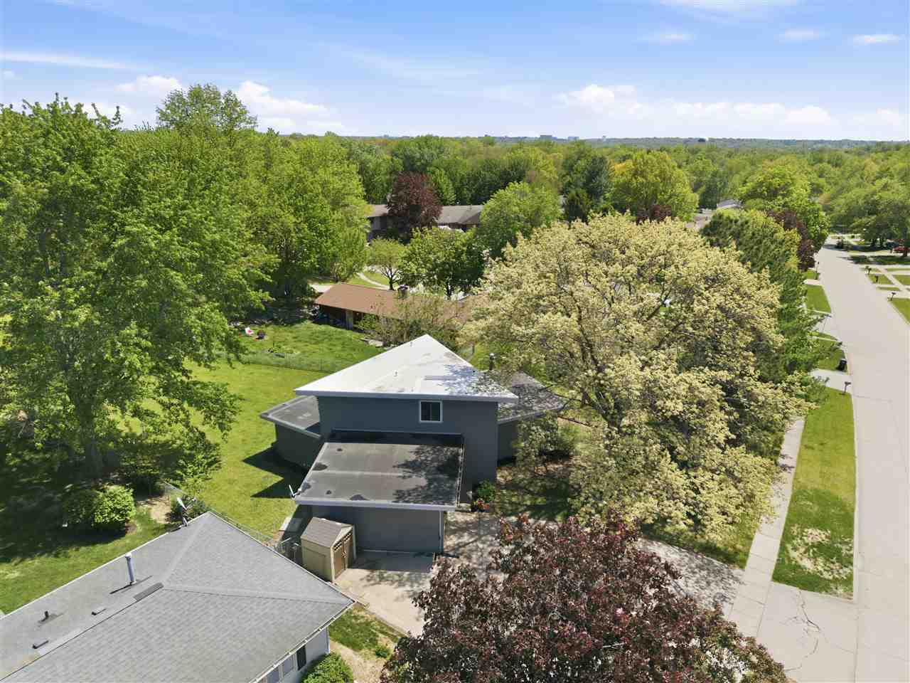 1442 Valley View Drive Coralville IA 52241