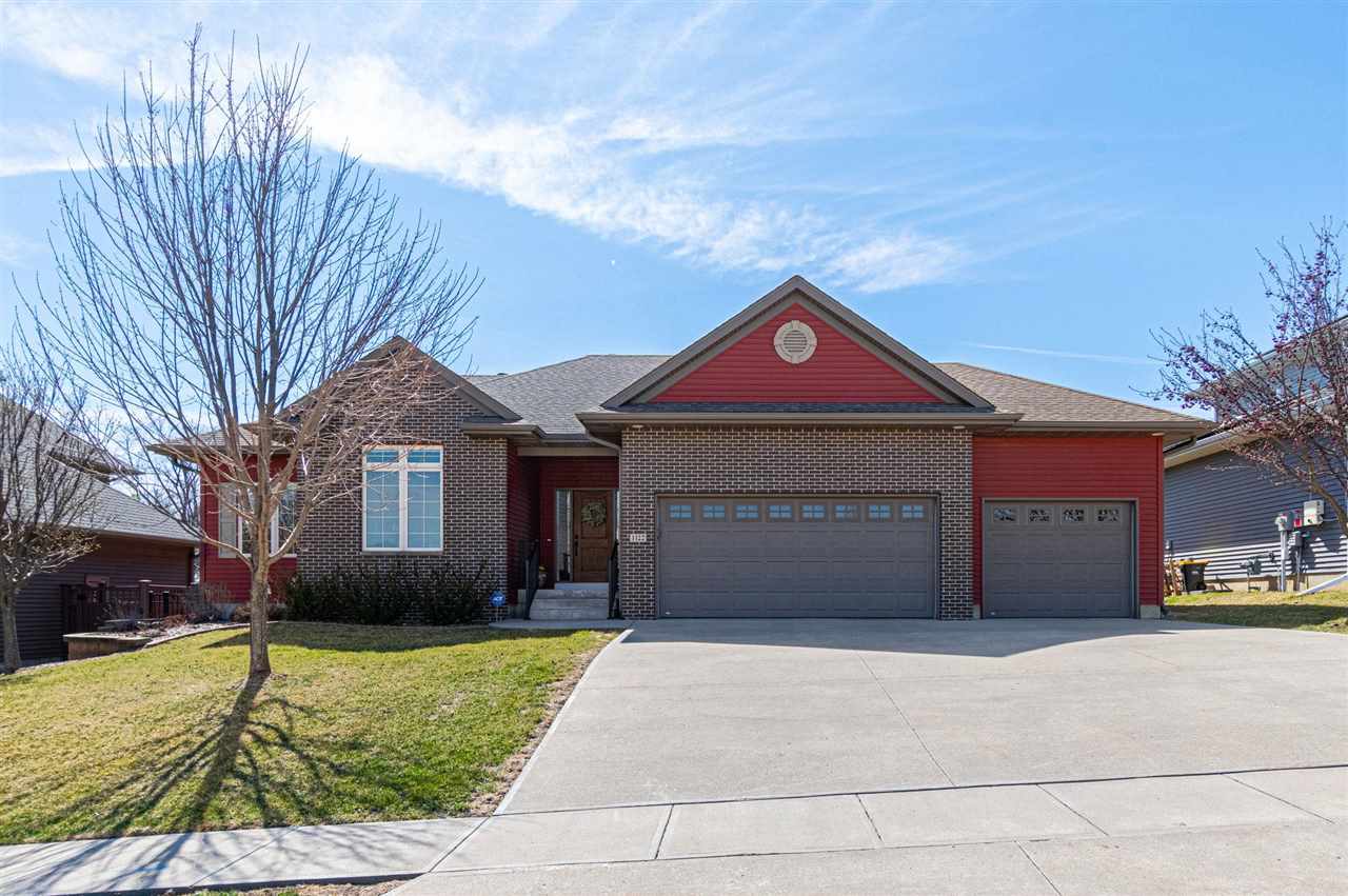 1122 Eagle Place Iowa City IA 52246