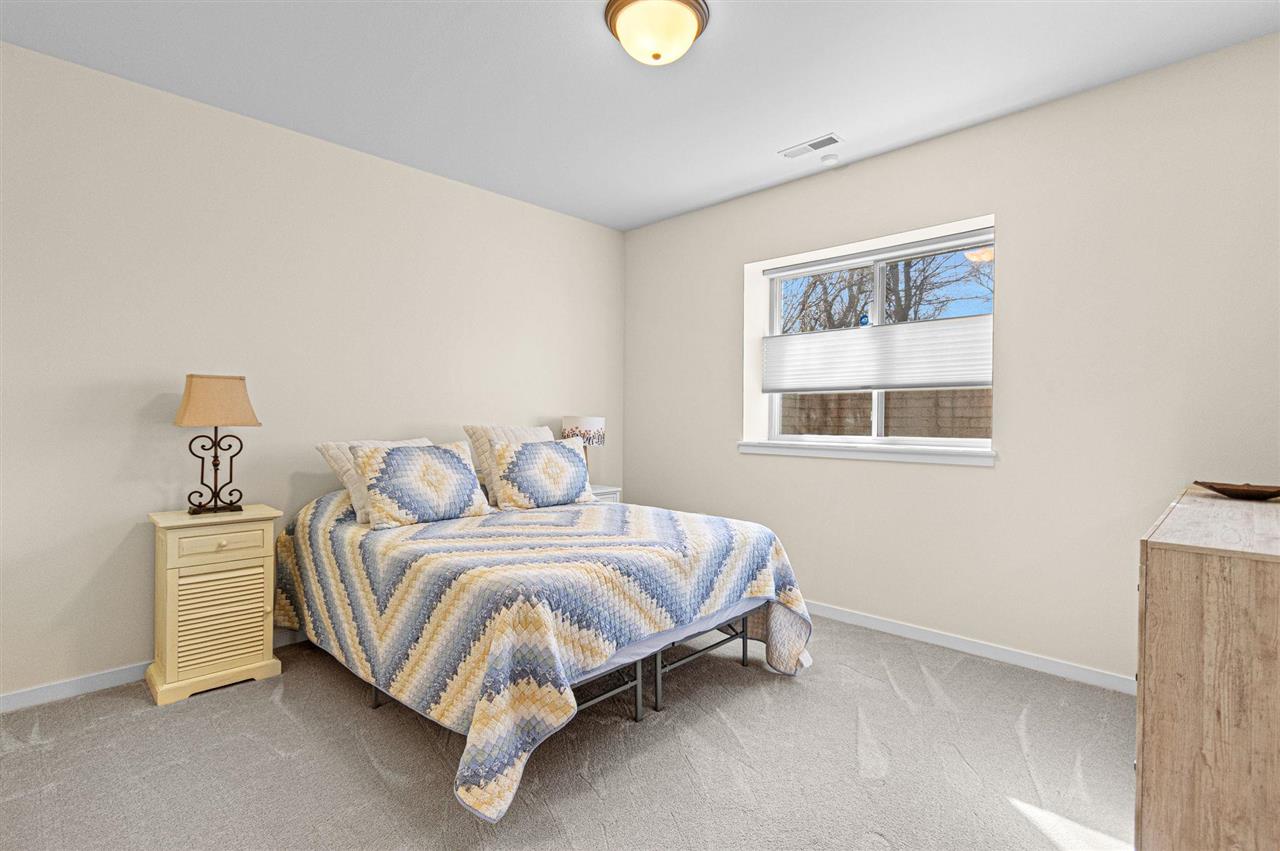 1122 Eagle Place Iowa City IA 52246