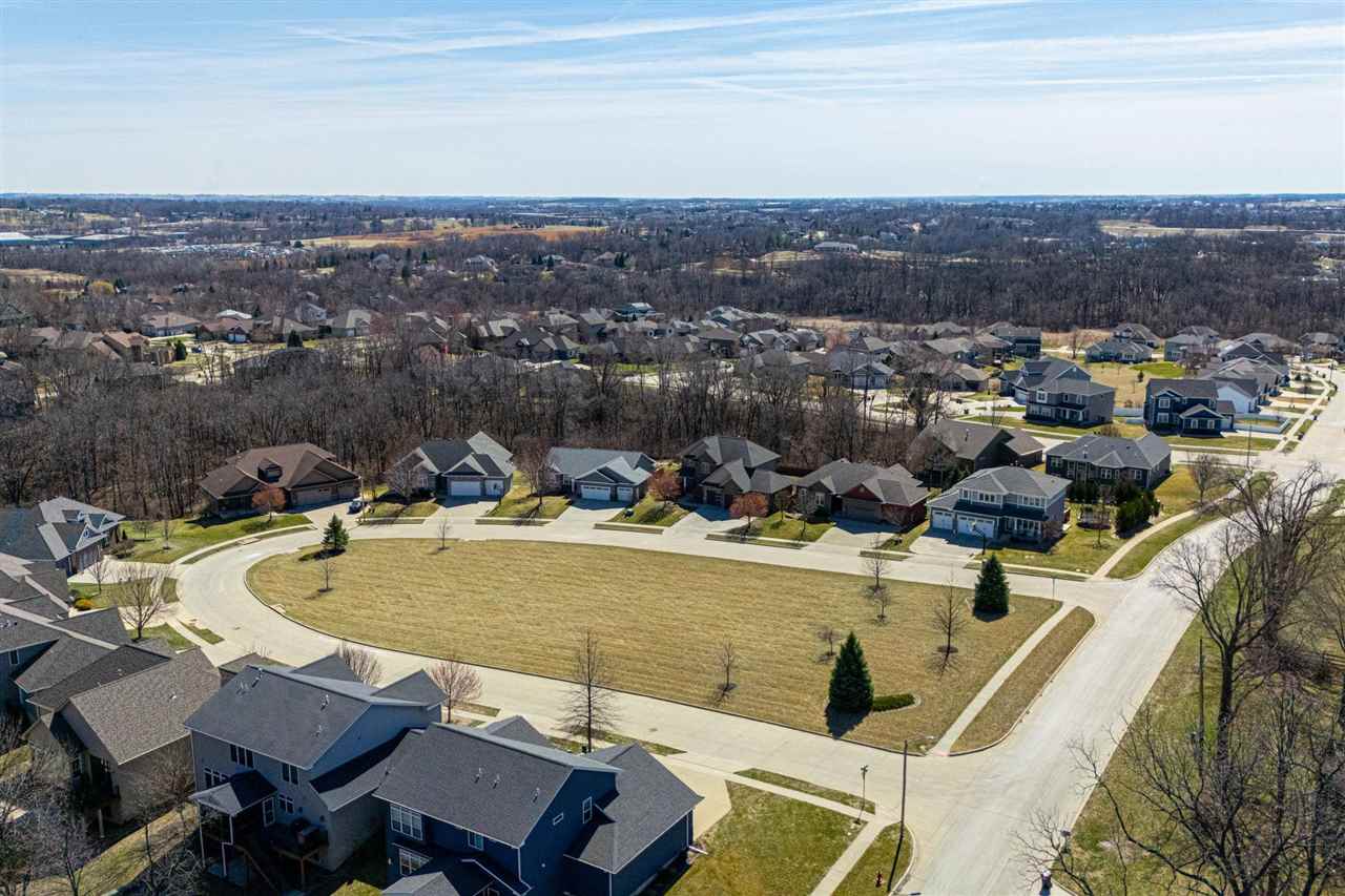 1122 Eagle Place Iowa City IA 52246