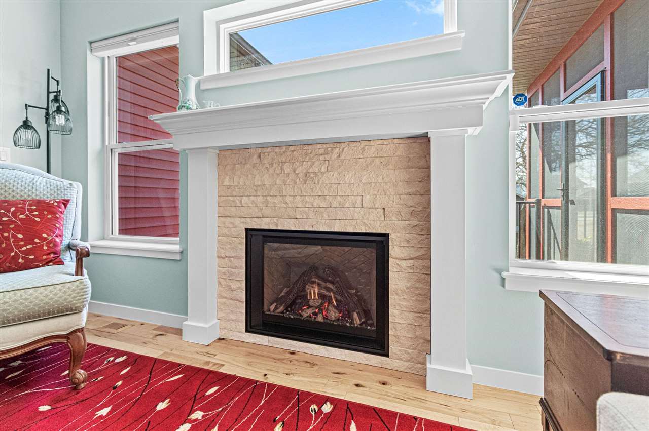 1122 Eagle Place Iowa City IA 52246