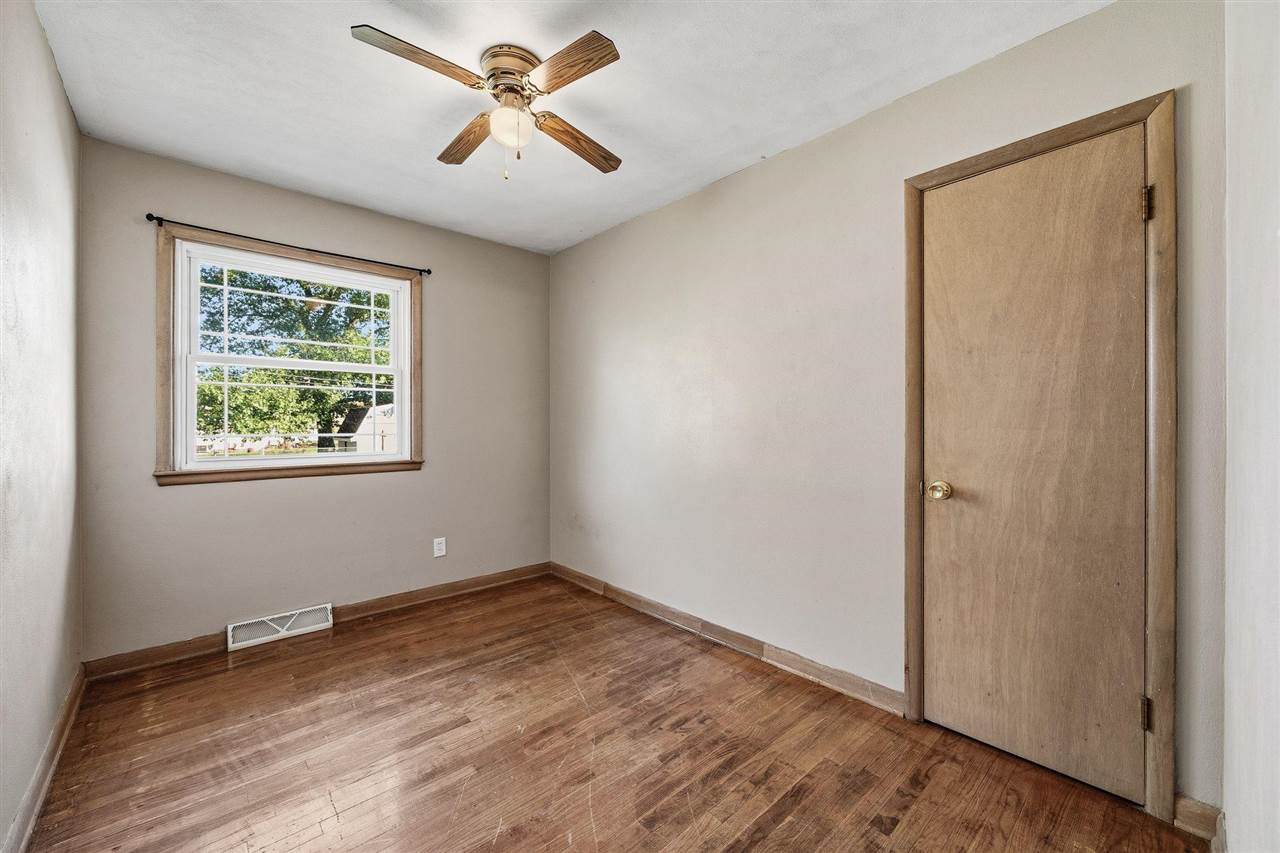 623 27th Street NW Cedar Rapids IA 52405