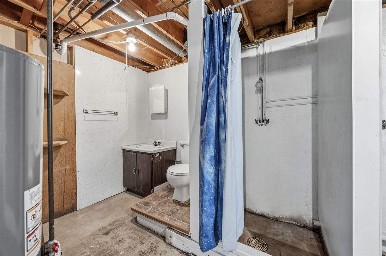 623 27th Street NW Cedar Rapids IA 52405