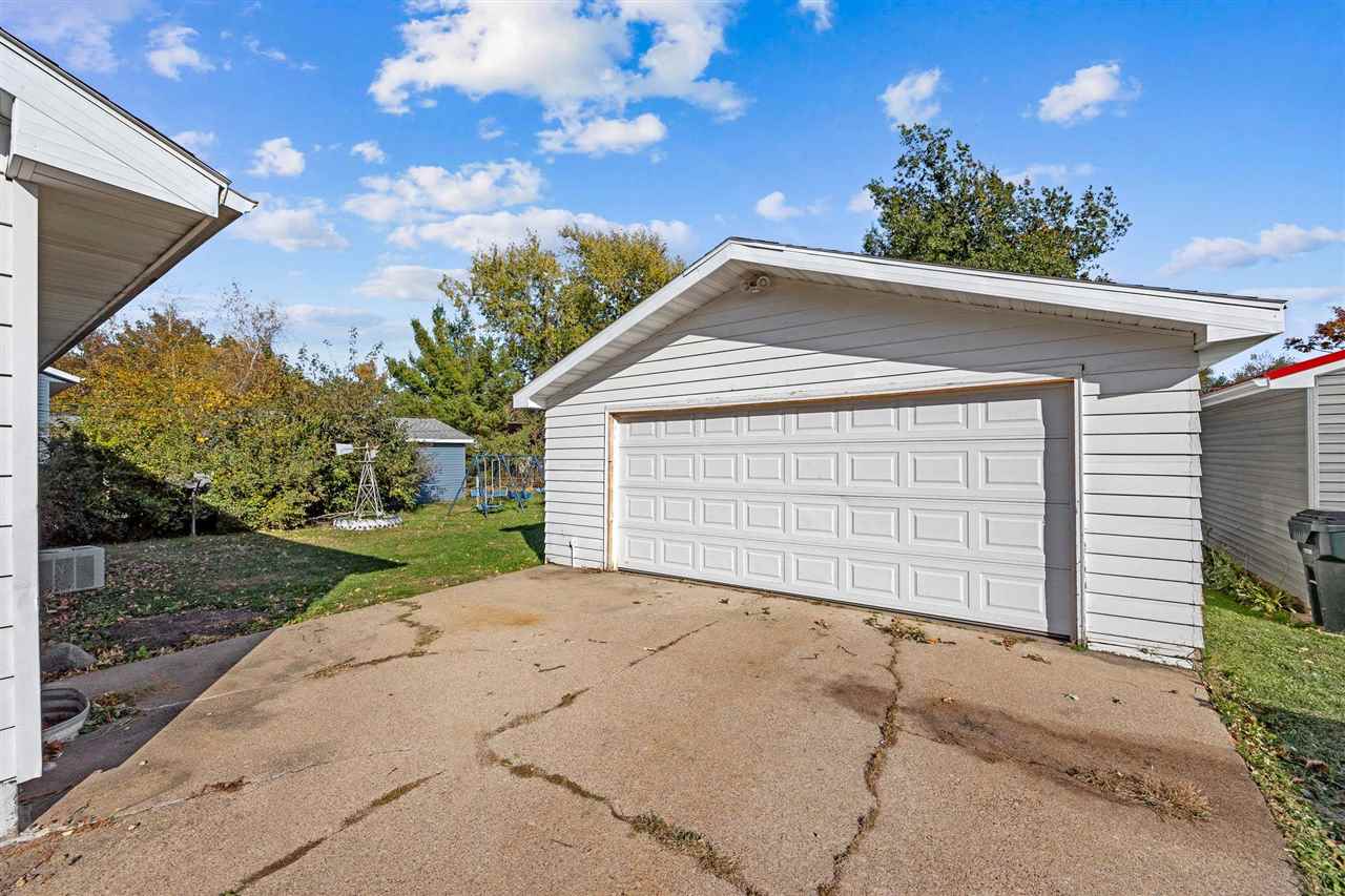 623 27th Street NW Cedar Rapids IA 52405