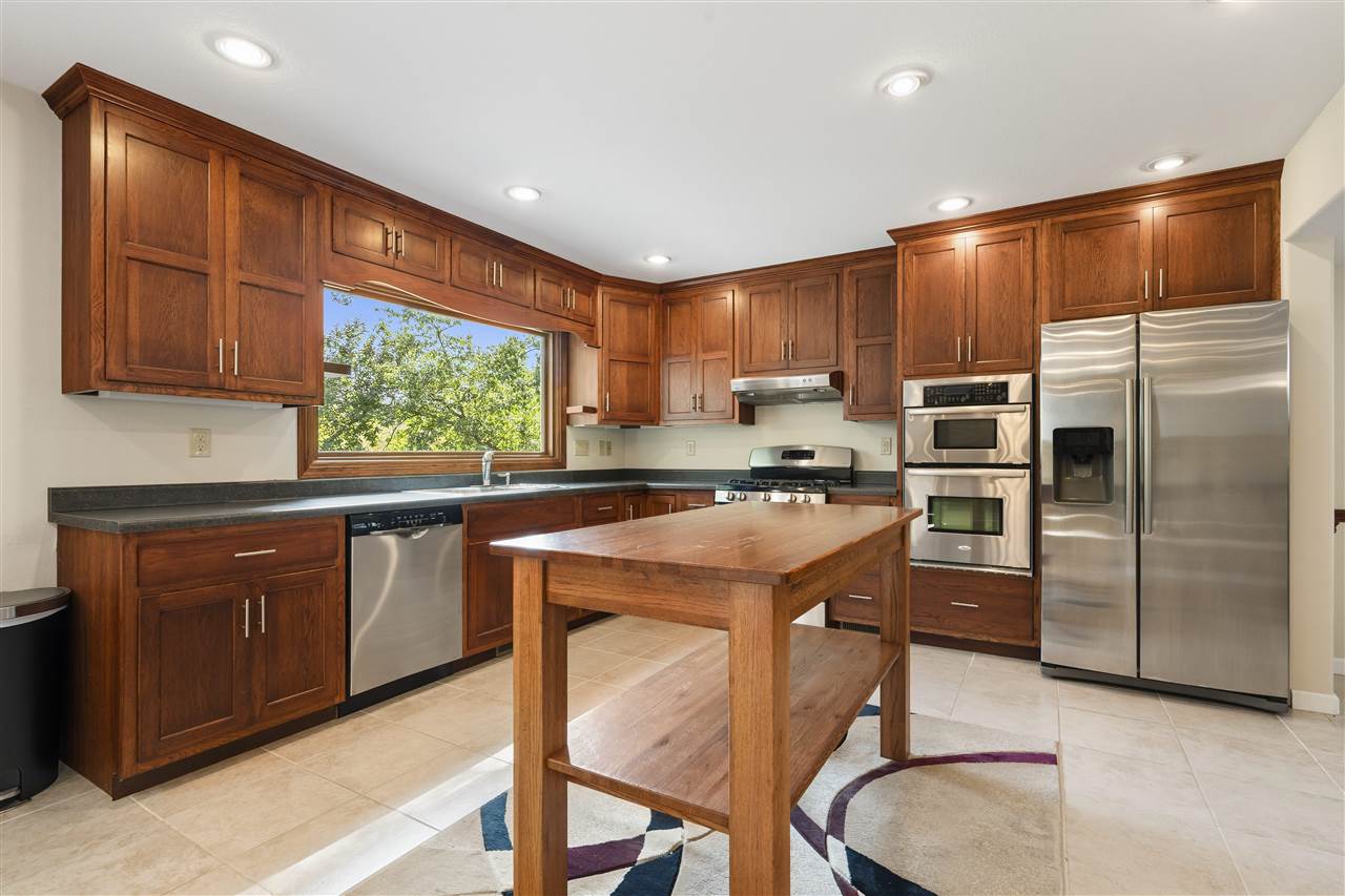 3100 Blue Ridge Court NE Cedar Rapids IA 52402