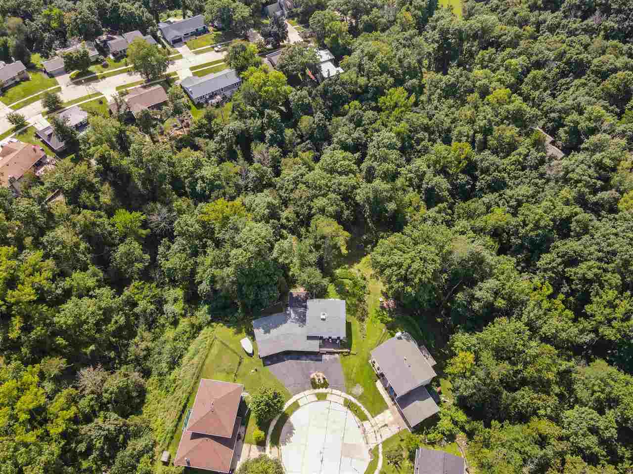 3100 Blue Ridge Court NE Cedar Rapids IA 52402