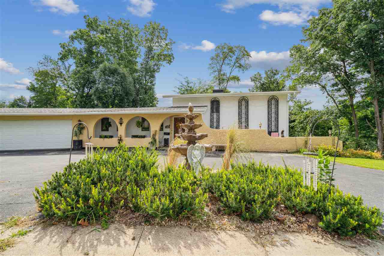 3100 Blue Ridge Court NE Cedar Rapids IA 52402