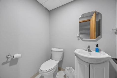1405 Lyndhurst Drive Hiawatha IA 52233