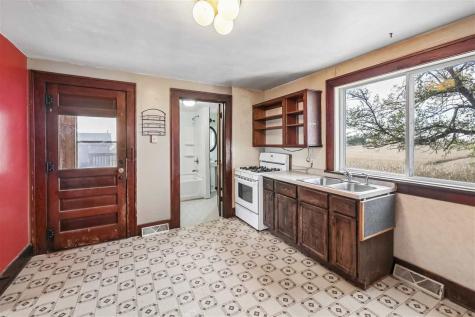 3987 Johnson Cedar Road SE West Branch IA 52358