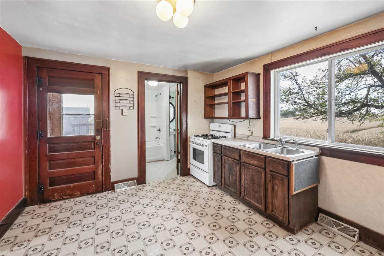 3987 Johnson Cedar Road SE West Branch IA 52358