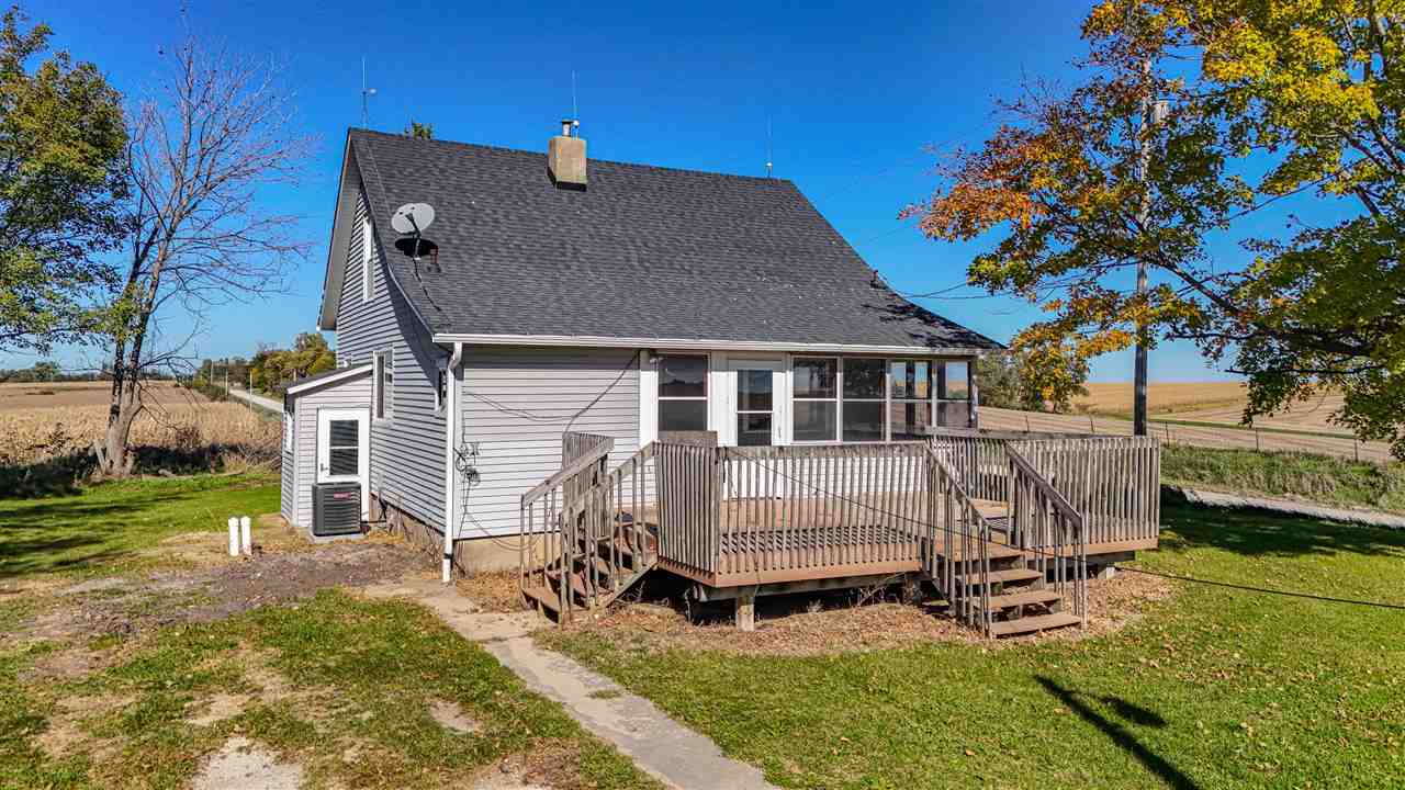 3987 Johnson Cedar Road SE West Branch IA 52358