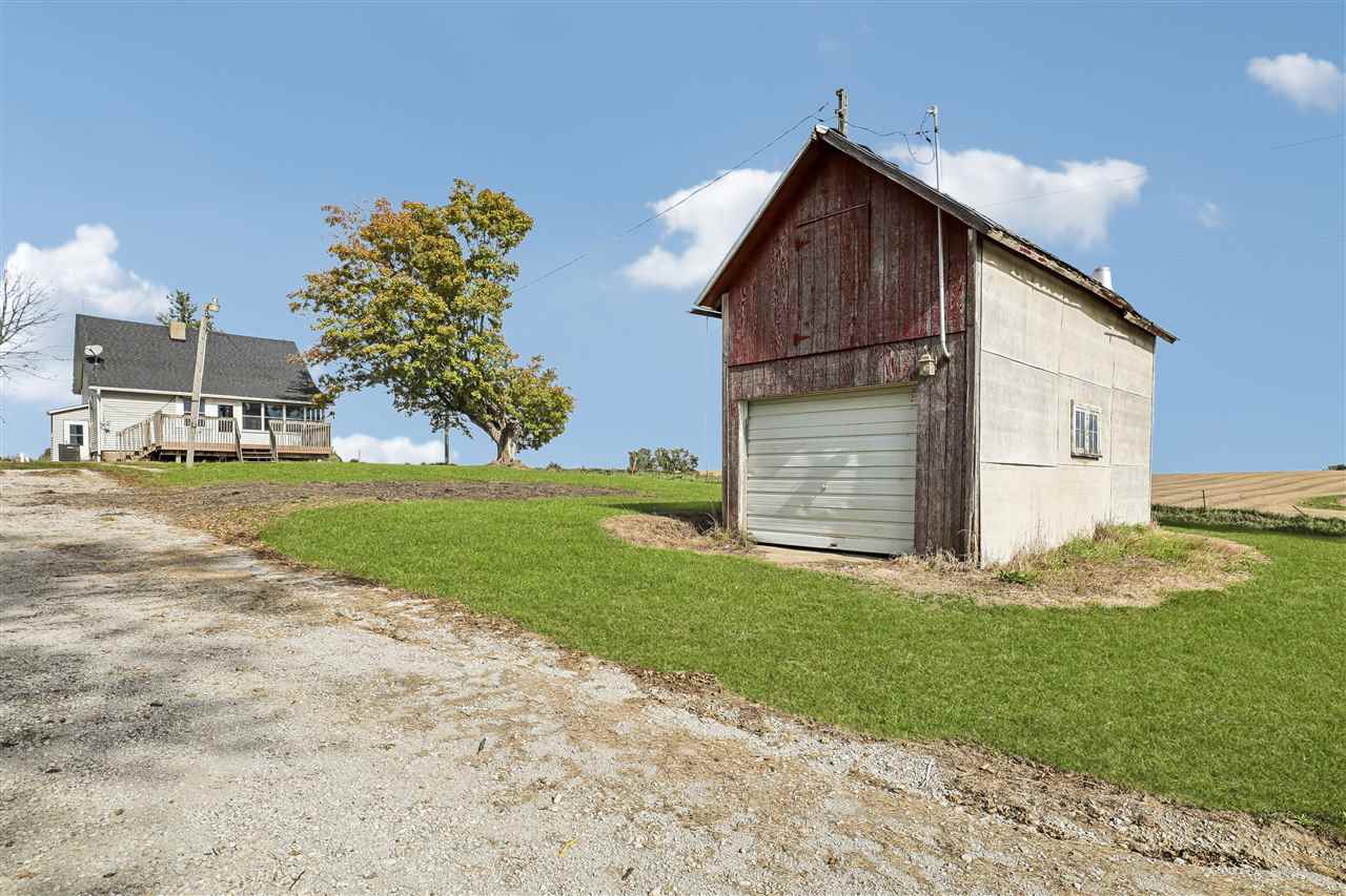 3987 Johnson Cedar Road SE West Branch IA 52358