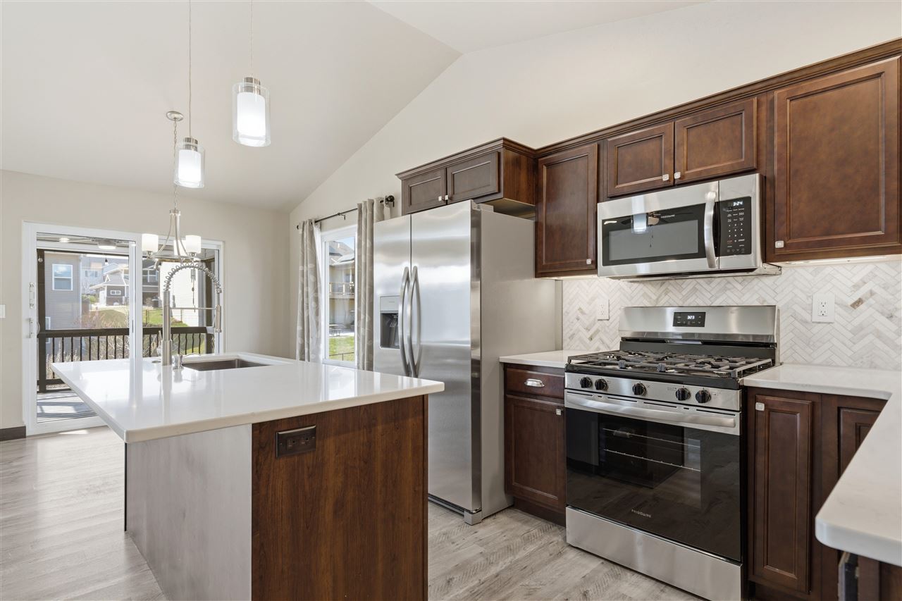 569 Doe Avenue Tiffin IA 52340