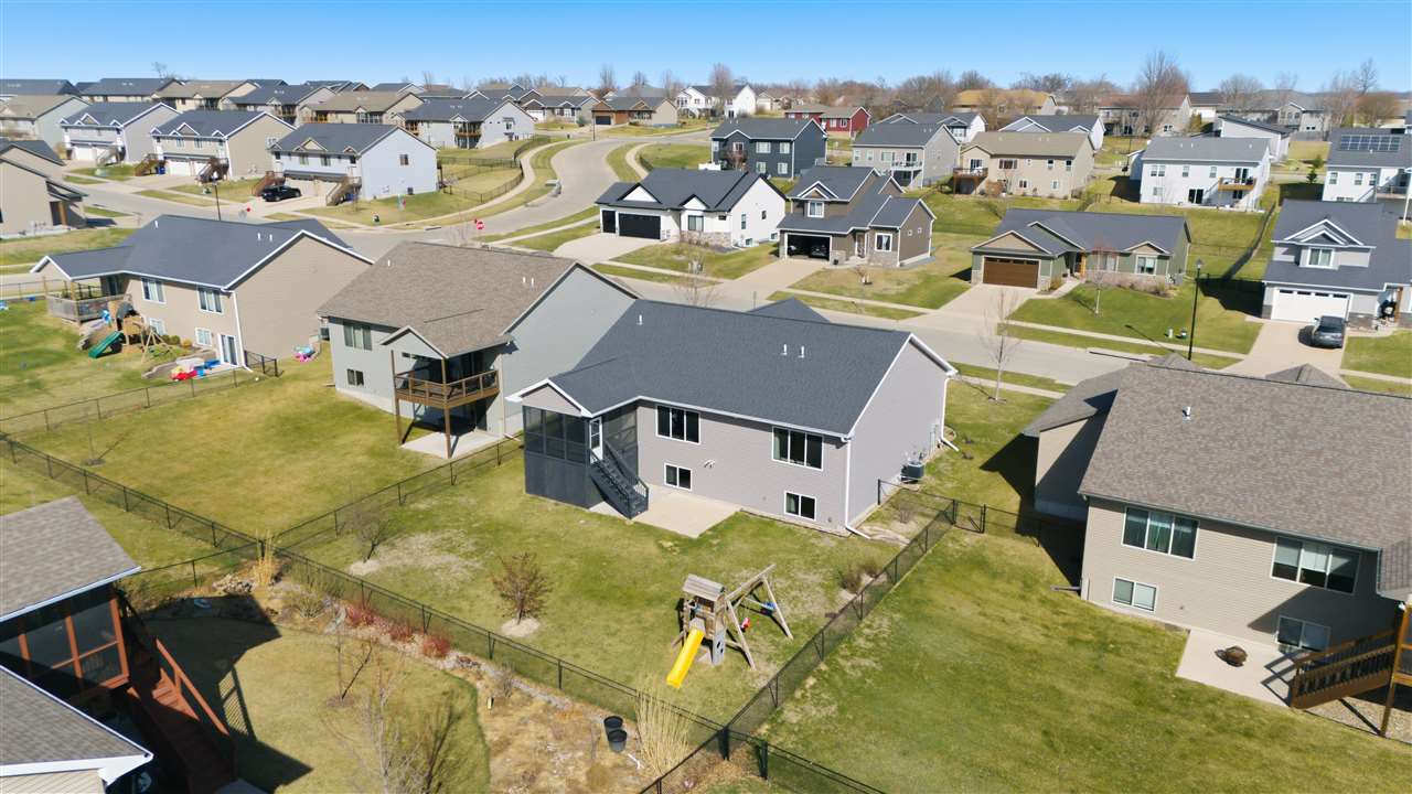 569 Doe Avenue Tiffin IA 52340