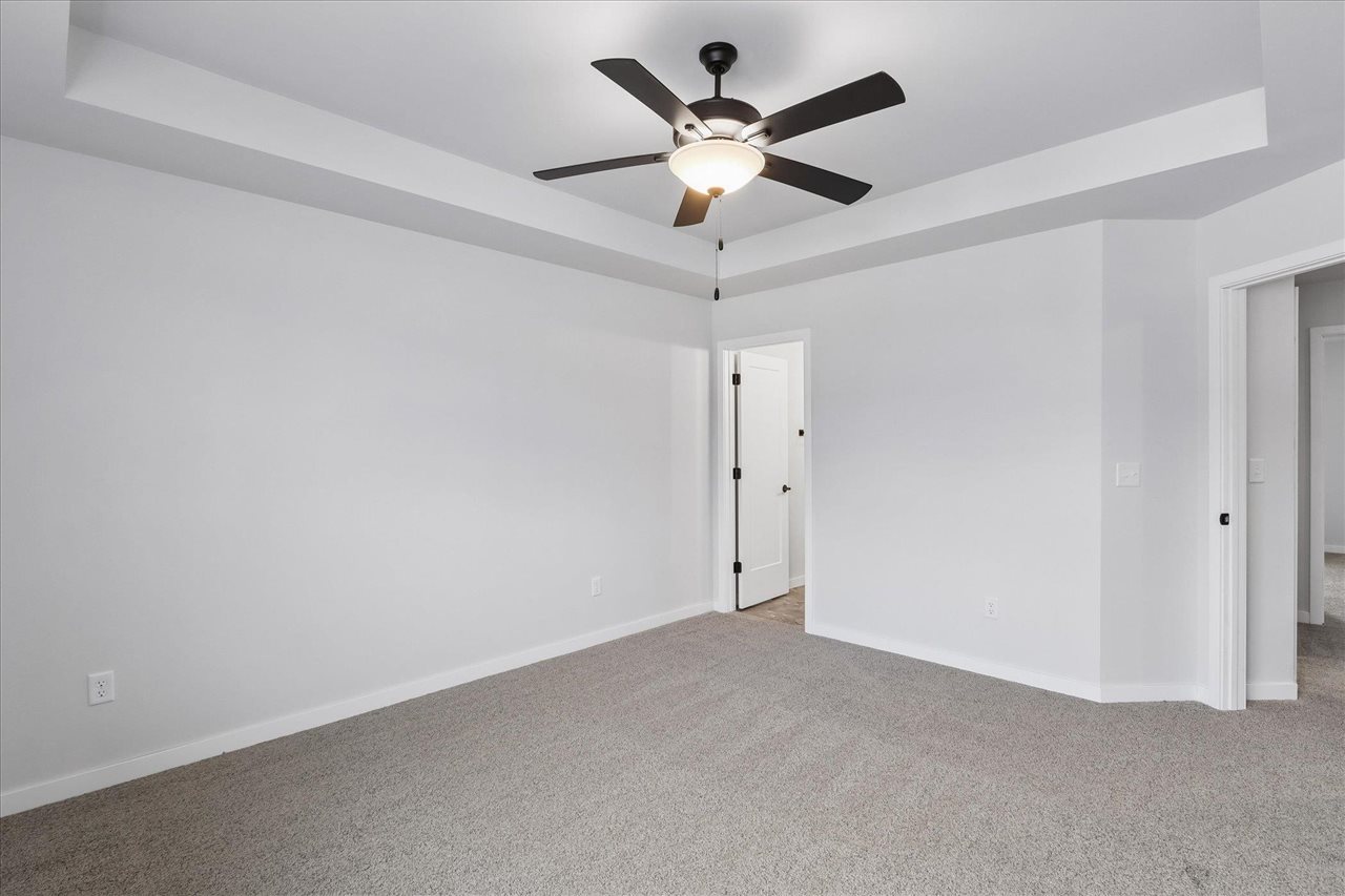7025 Harlan Eddy Drive SW Cedar Rapids IA 52404