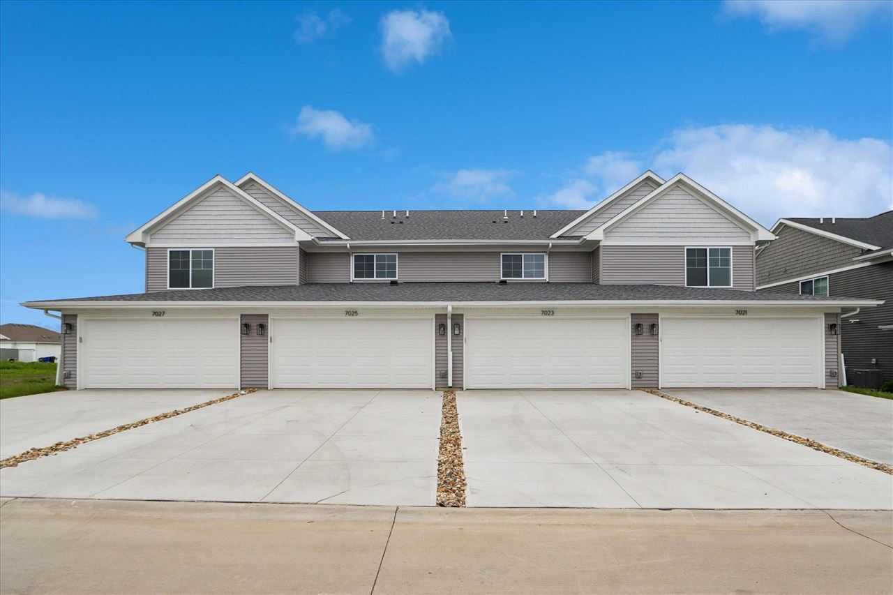 7025 Harlan Eddy Drive SW Cedar Rapids IA 52404