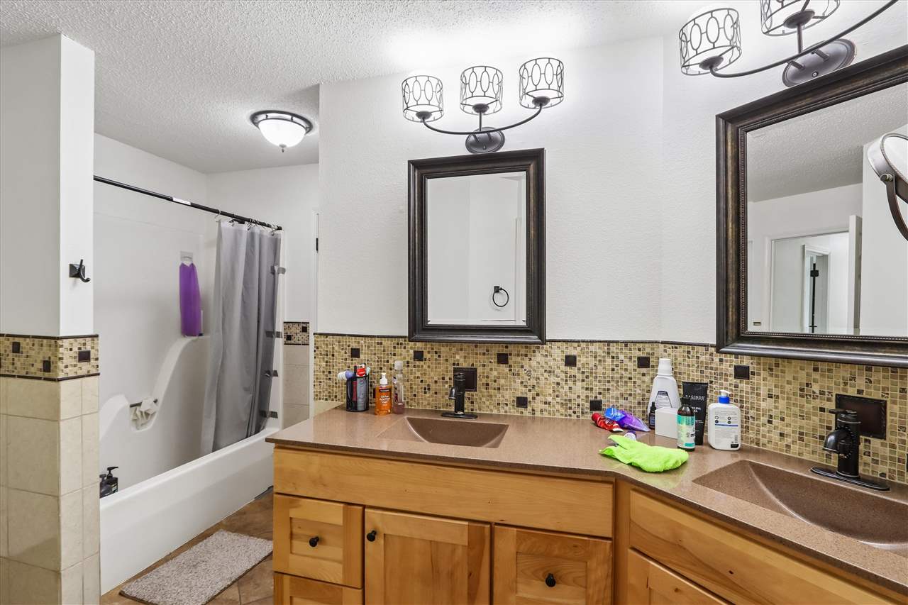2200 11th Street Coralville IA 52241