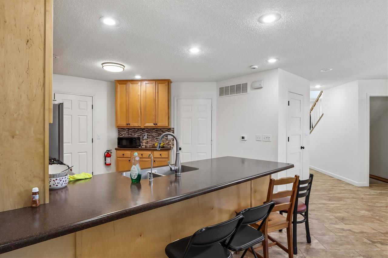 2200 11th Street Coralville IA 52241