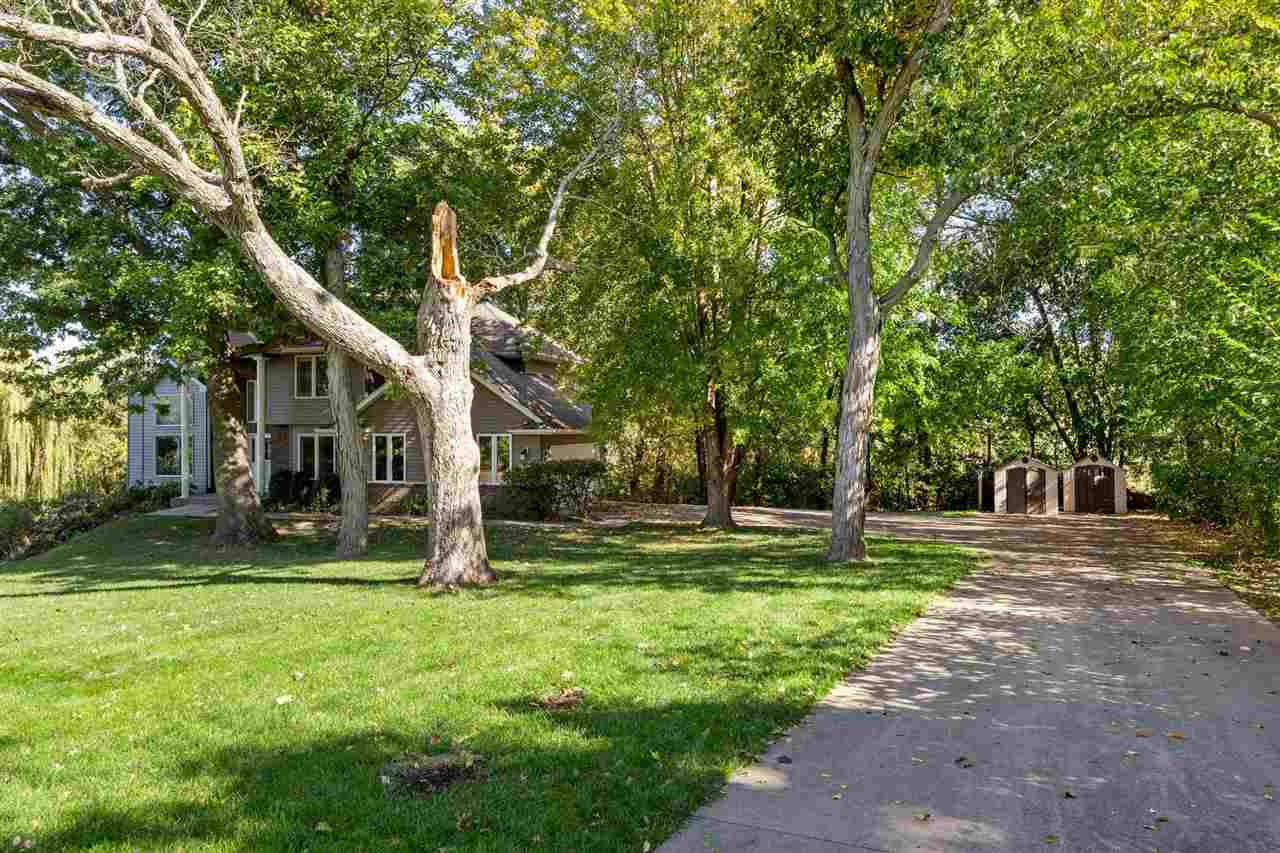 1705 12th Avenue Coralville IA 52241