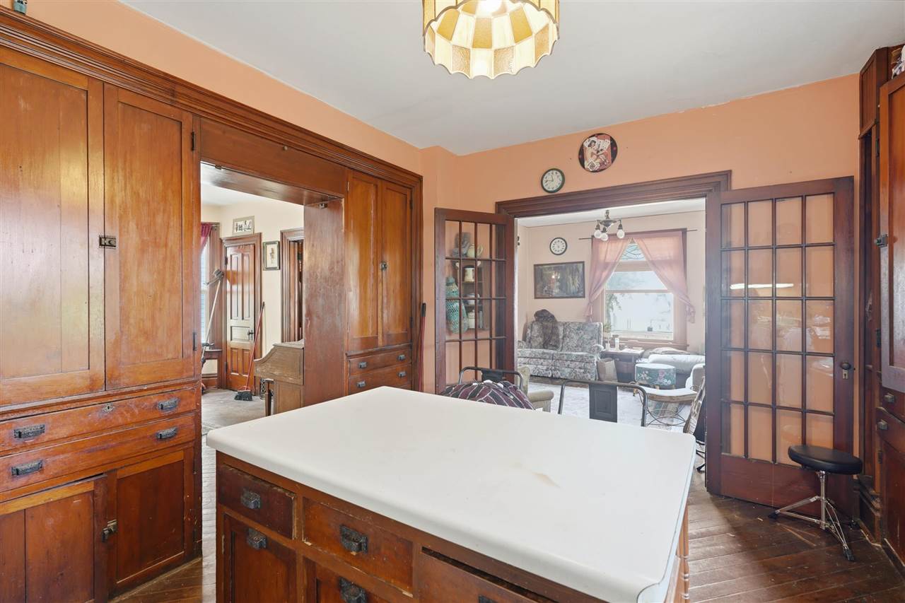 210 N Gilbert Street Iowa City IA 52240
