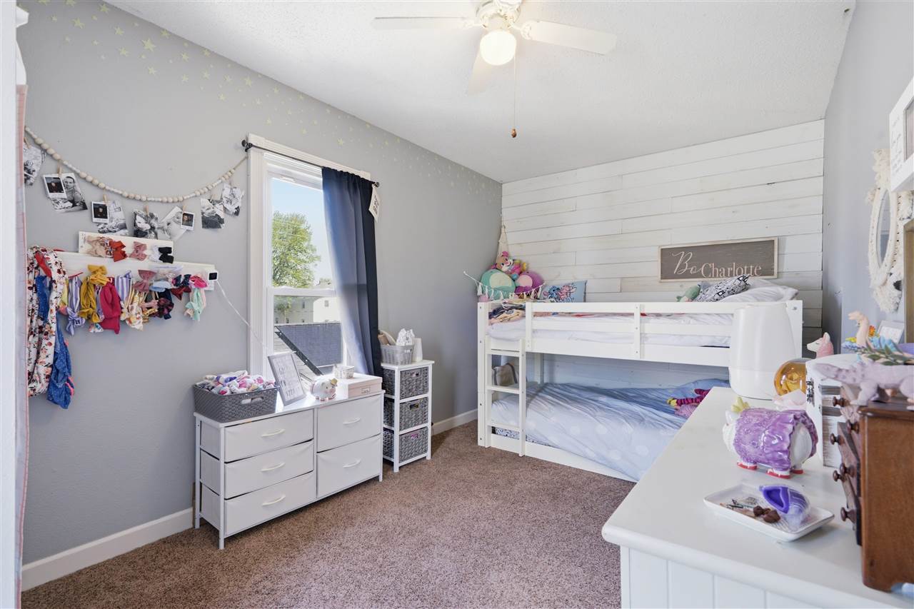107 8th Street Van Horne IA 52346