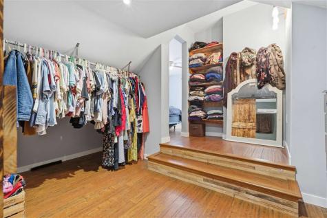 107 8th Street Van Horne IA 52346
