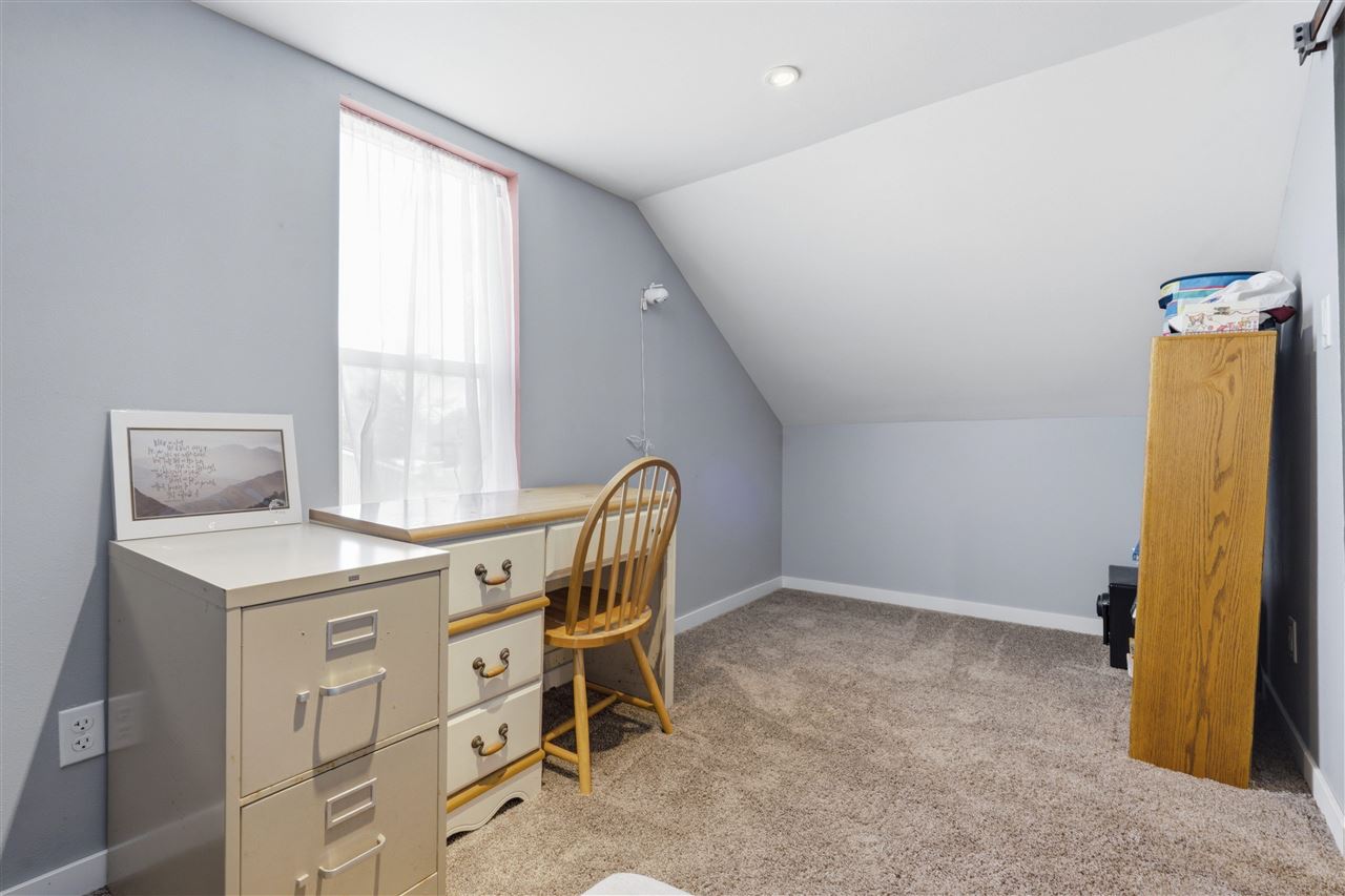 107 8th Street Van Horne IA 52346