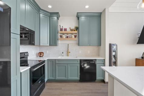 2613 335th Street Chelsea IA 52215