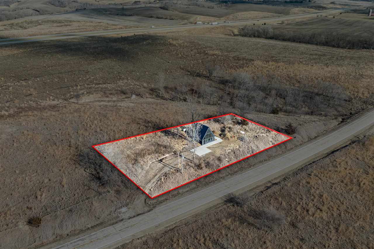 2613 335th Street Chelsea IA 52215