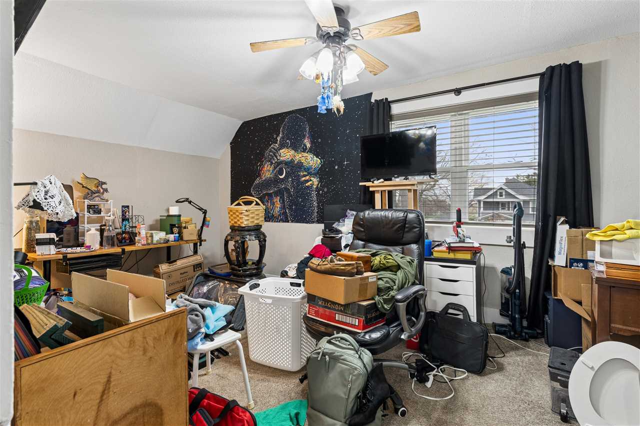 207 6th Street Van Horne IA 52346