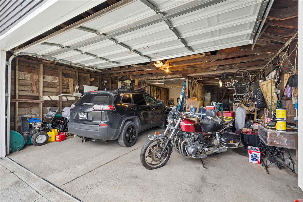 207 6th Street Van Horne IA 52346