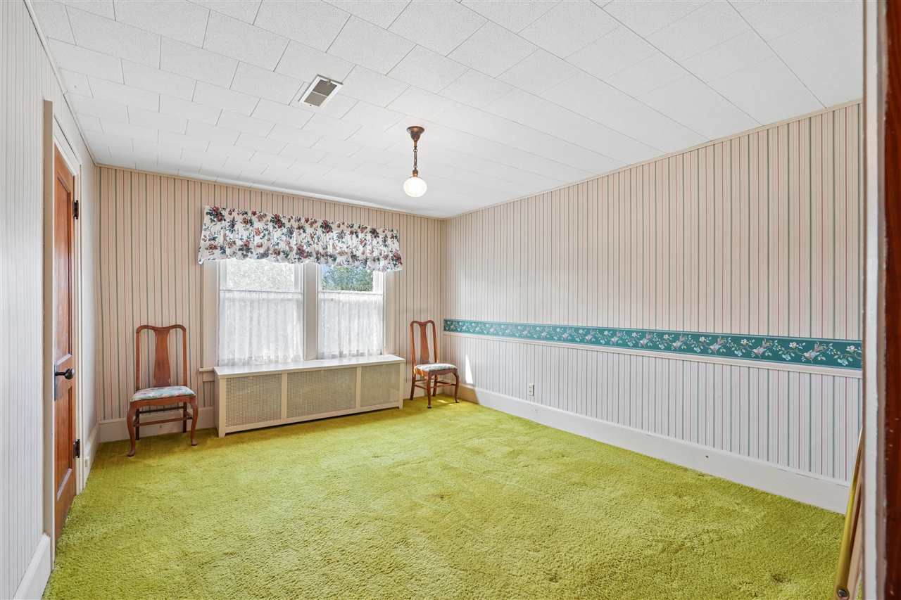 1602 7th Avenue Belle Plaine IA 52208