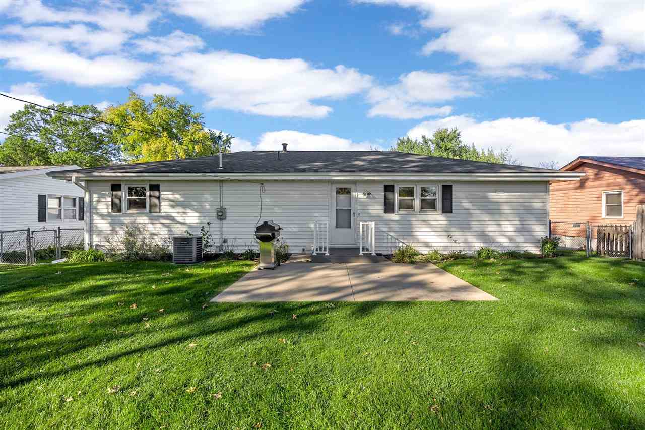 1355 Mcgowan Boulevard Marion IA 52302