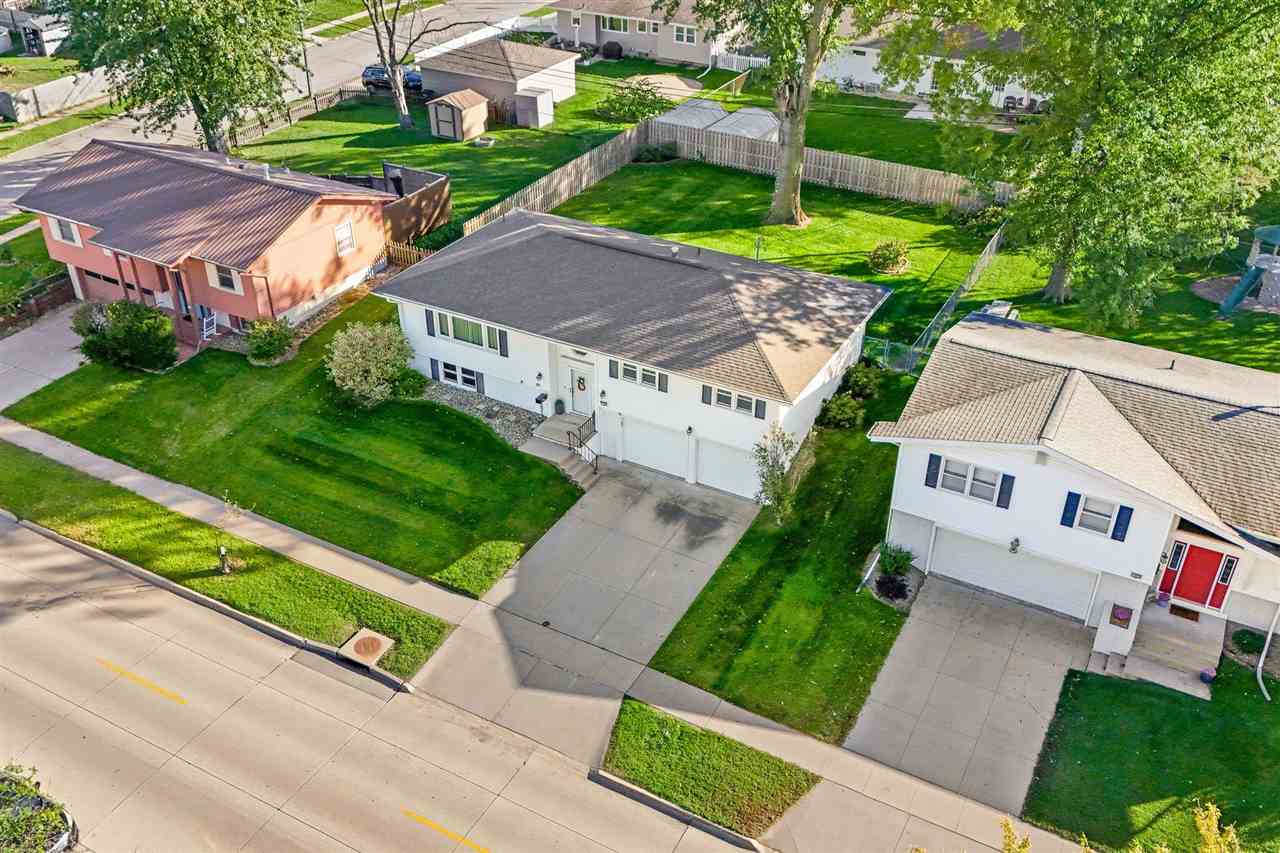1355 Mcgowan Boulevard Marion IA 52302