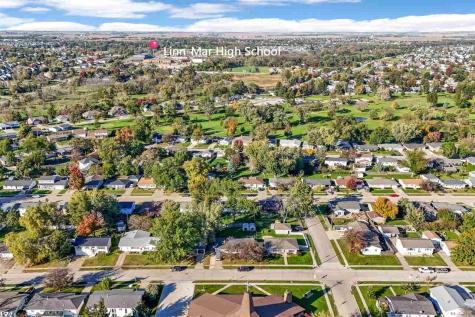 1355 Mcgowan Boulevard Marion IA 52302