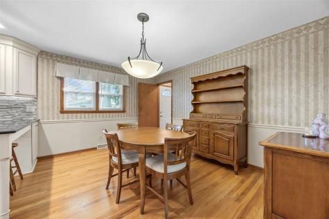 1355 Mcgowan Boulevard Marion IA 52302