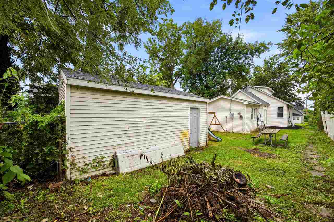 258 12th Street NW Cedar Rapids IA 52405