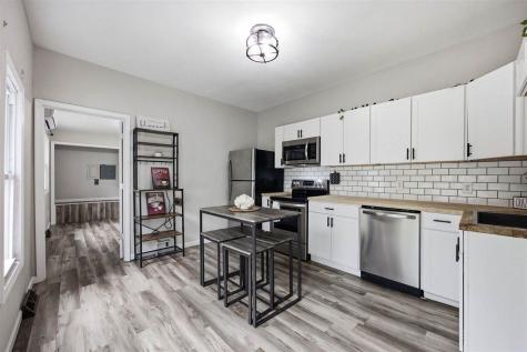 258 12th Street NW Cedar Rapids IA 52405