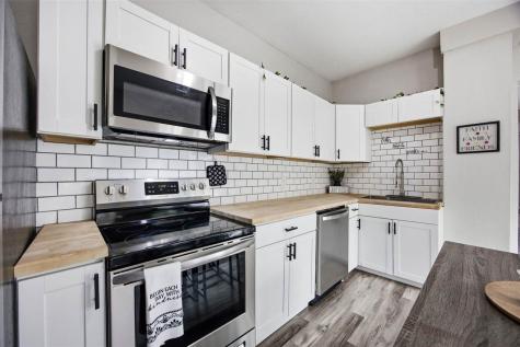 258 12th Street NW Cedar Rapids IA 52405