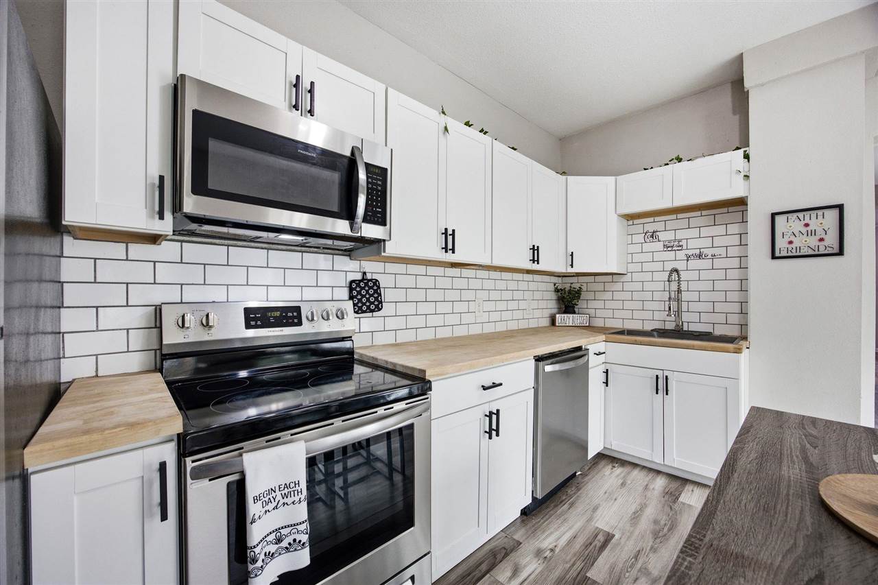 258 12th Street NW Cedar Rapids IA 52405