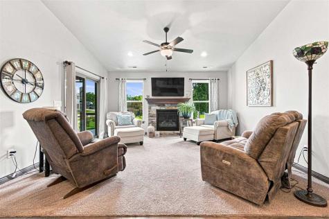 1131 Twin Leaf Avenue Tiffin IA 52340