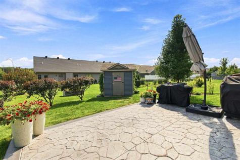 1131 Twin Leaf Avenue Tiffin IA 52340