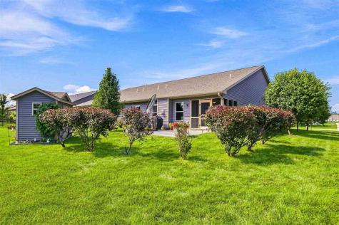 1131 Twin Leaf Avenue Tiffin IA 52340