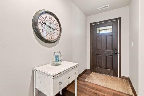 1131 Twin Leaf Avenue Tiffin IA 52340