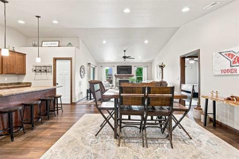 1131 Twin Leaf Avenue Tiffin IA 52340