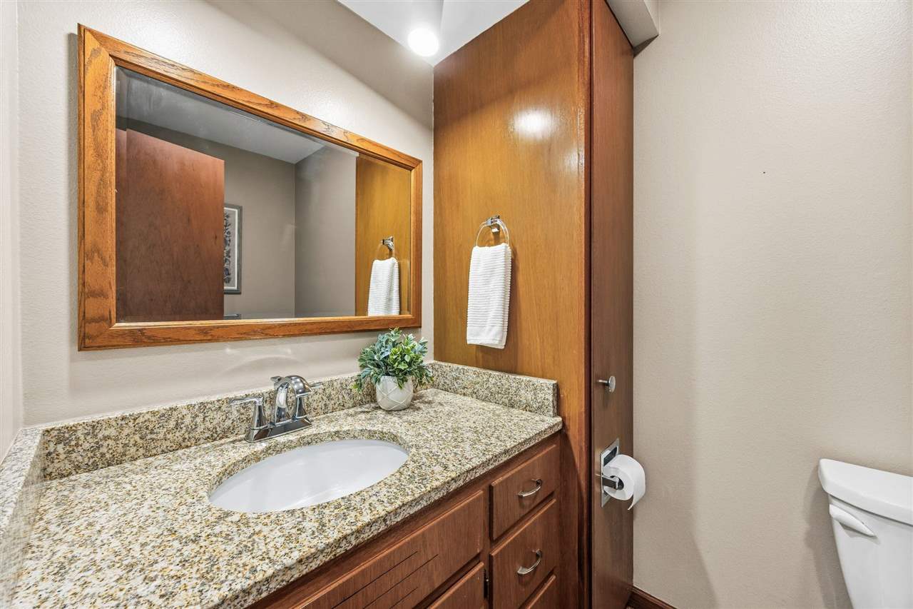 125 Potomac Drive Iowa City IA 52245