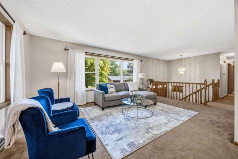125 Potomac Drive Iowa City IA 52245