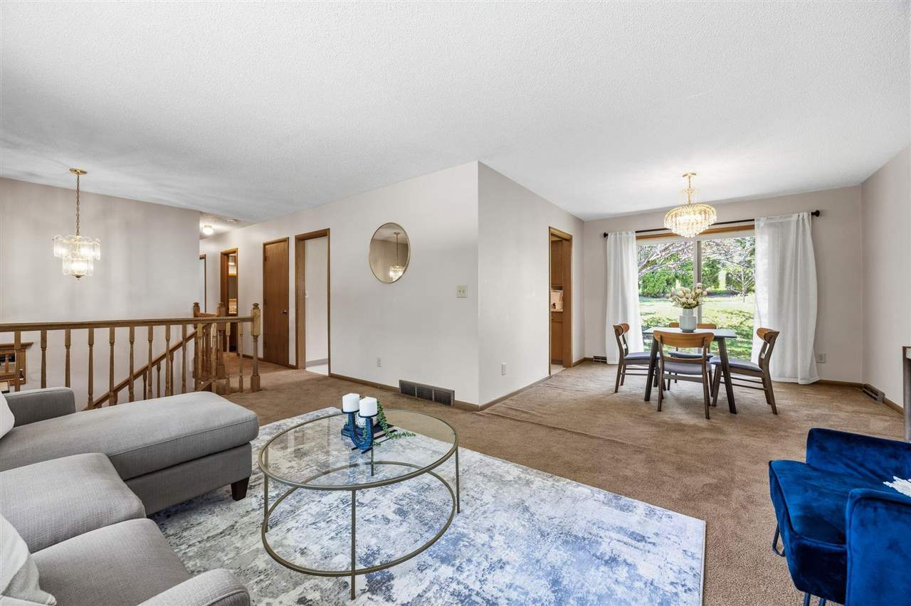 125 Potomac Drive Iowa City IA 52245